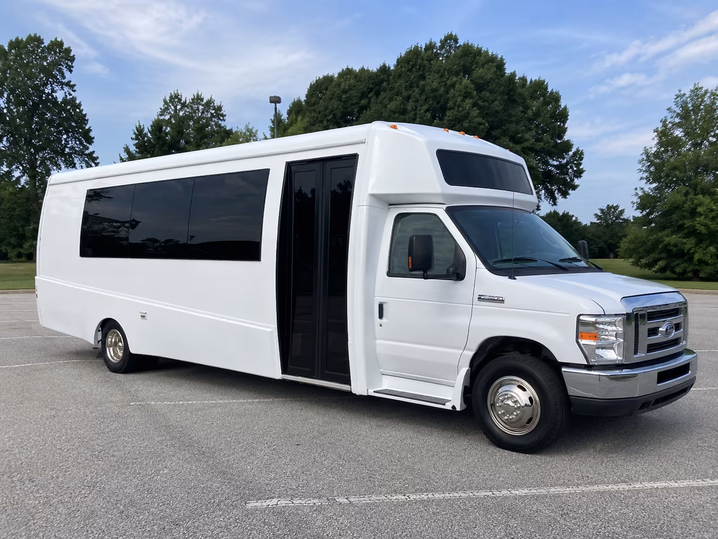 boynton beach 18 passenger party bus