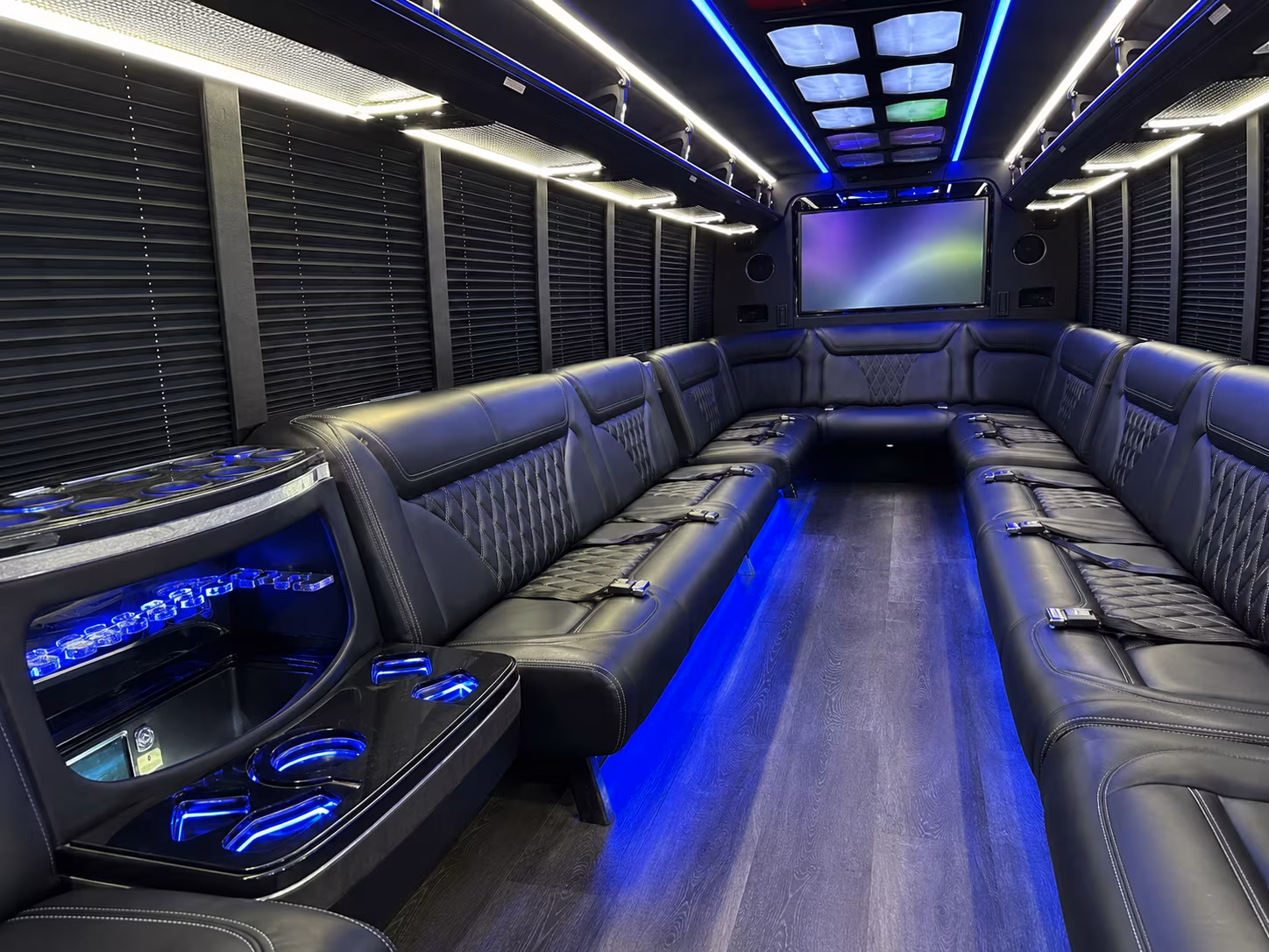 boynton beach 20 passenger party bus inside