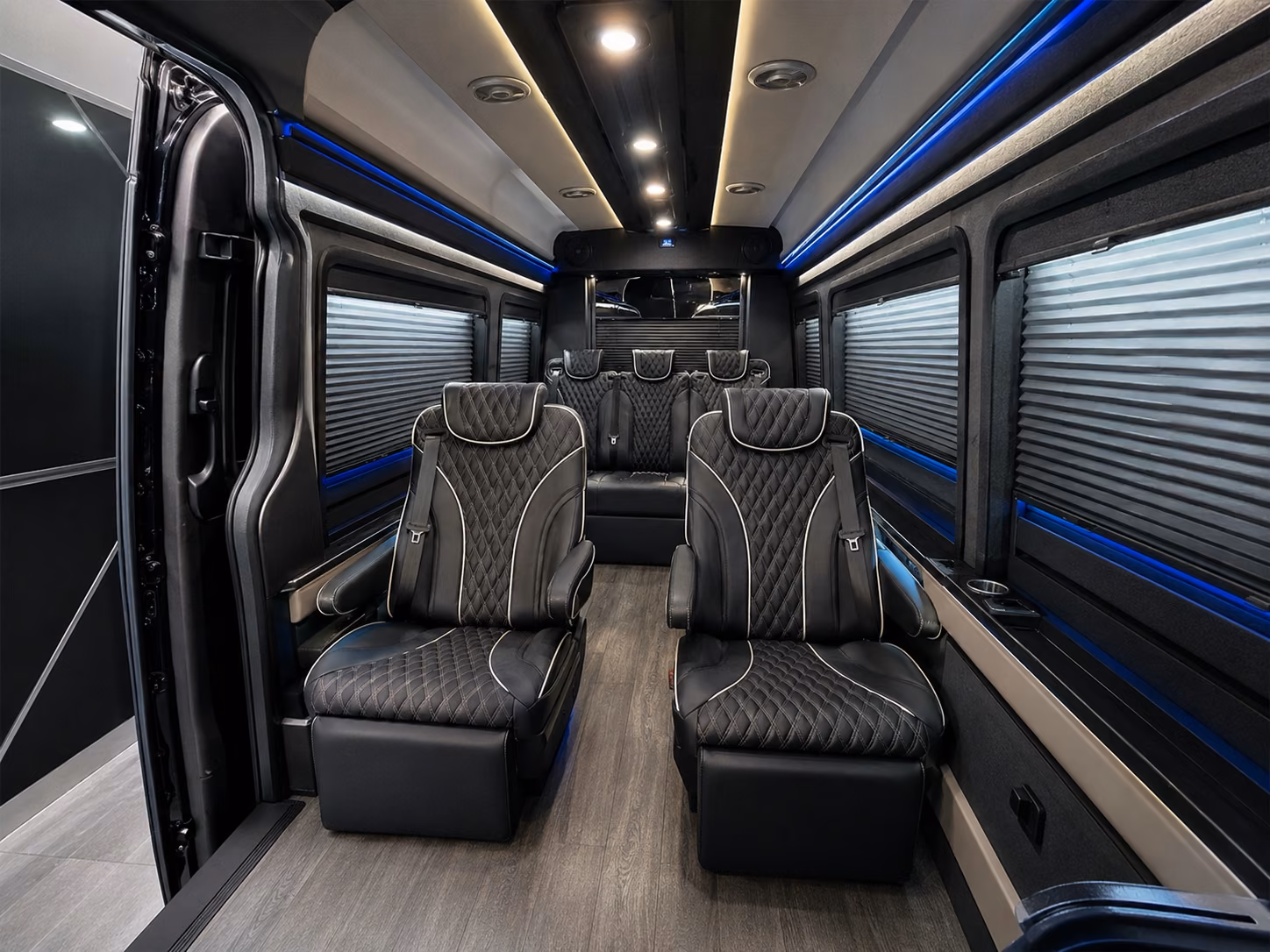 from small groups to large delegations the network has the right bus for your boynton beach airport run