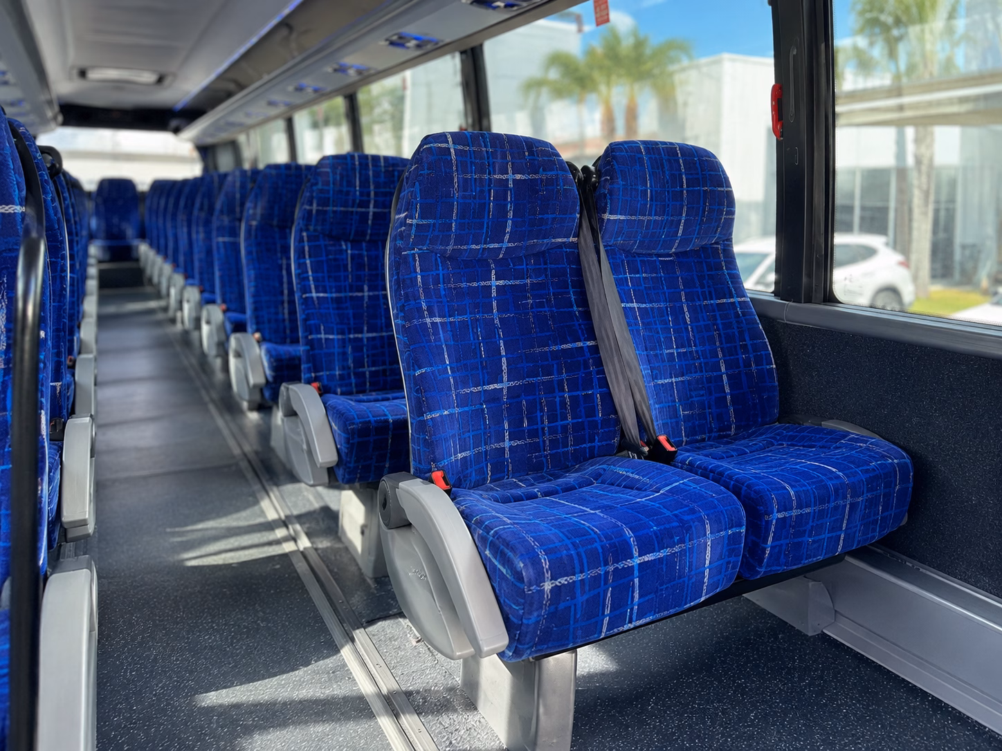 how the type of bus you choose changes the price in boynton beach florida