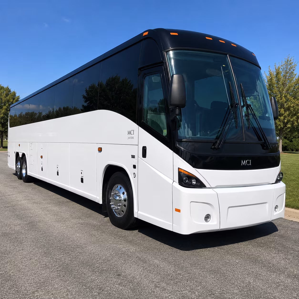 with boyntonbeachcoachbuscompany com you can arrange group transfers to fort lauderdale and miami airports too